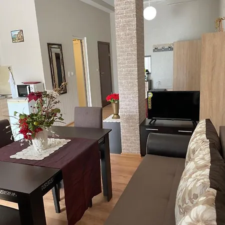 Sunny 2 Apart. Апартамент